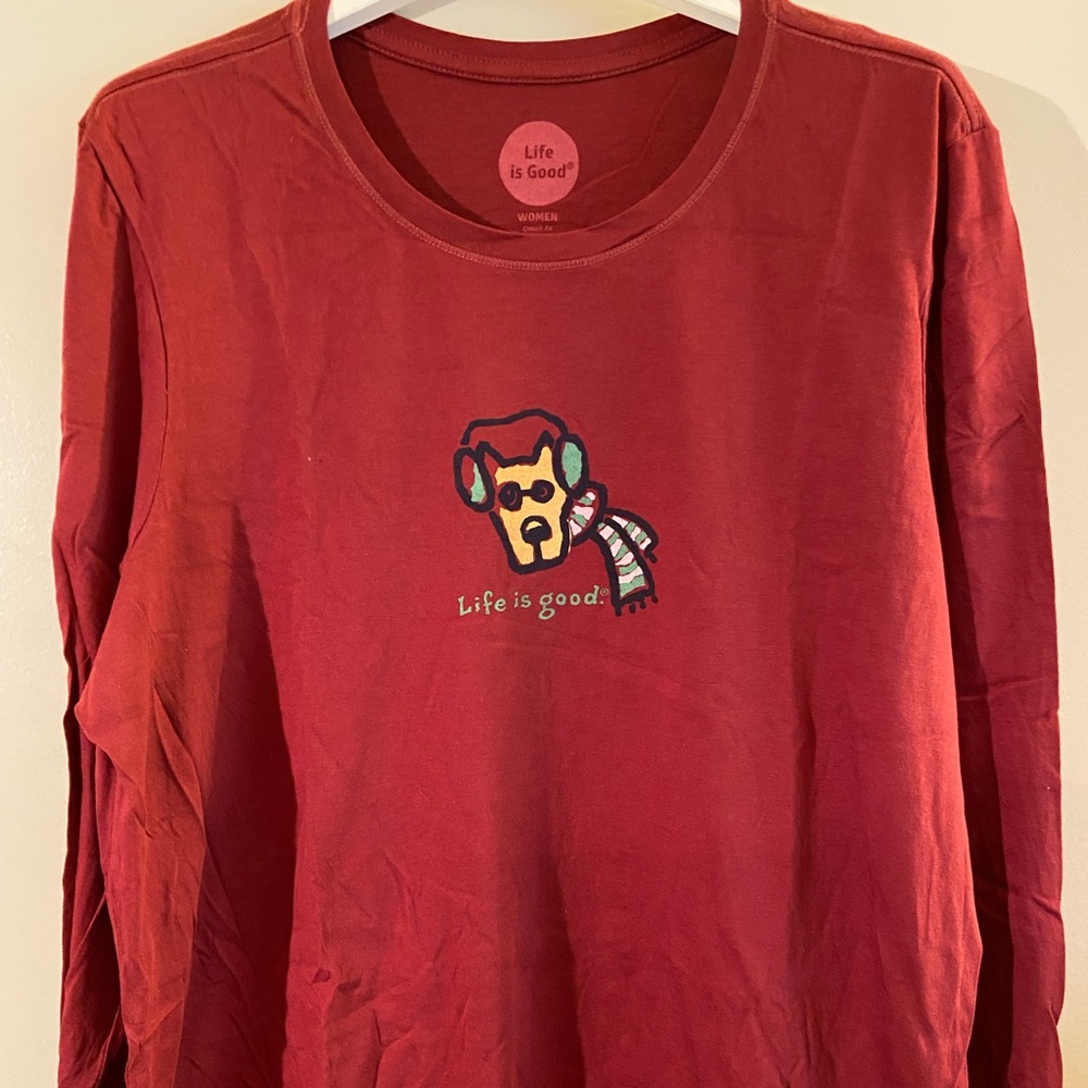 Life Is Good Women's Red Crewneck T-Shirt